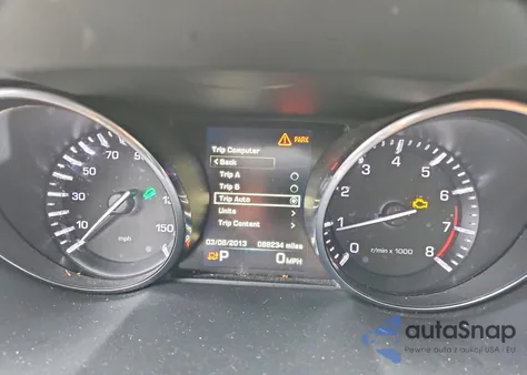 2015 Land Rover Range Rover Evoque Pure z USA, uszkodzony, nr VIN SALVN2BG1FH037851